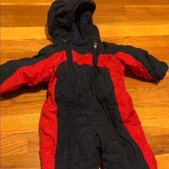Boys snowsuit - Picture 1 of 2